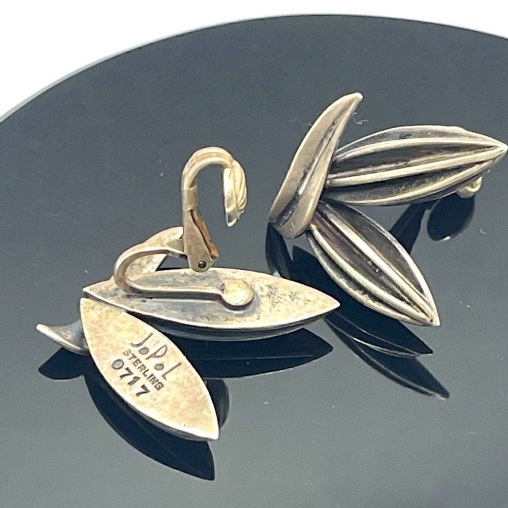 Earrings vintage by Joan polsdorfer sterling